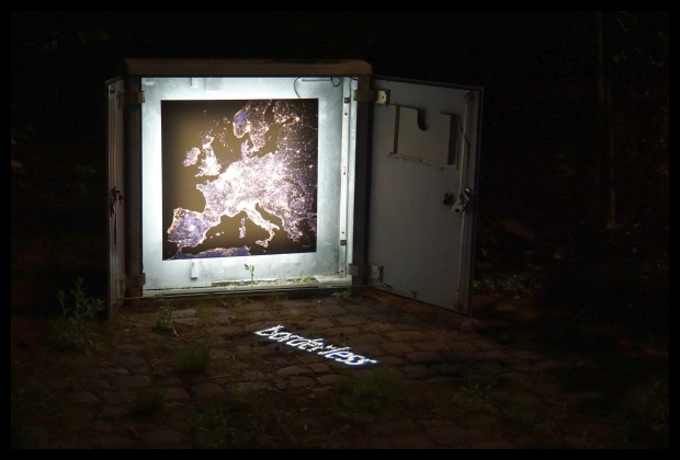 231_Zieriaks_Petra_Borderless_Lichtinstalletion