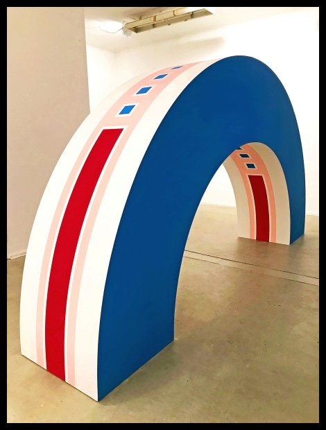 585_Thomas_Emily_Hufeisen_Skulptur